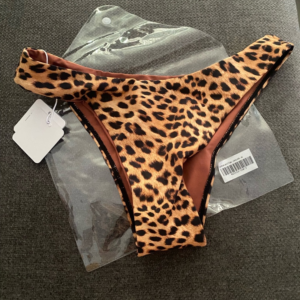 MONDAY SWIMWEAR BYRON BOTTOM